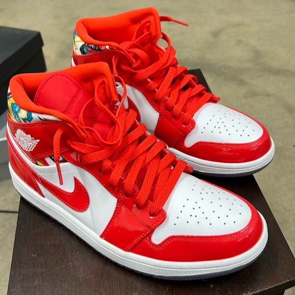 Air Jordan 1 Mid SE Chile Red/ White-Pollen - Picture 1 of 4
